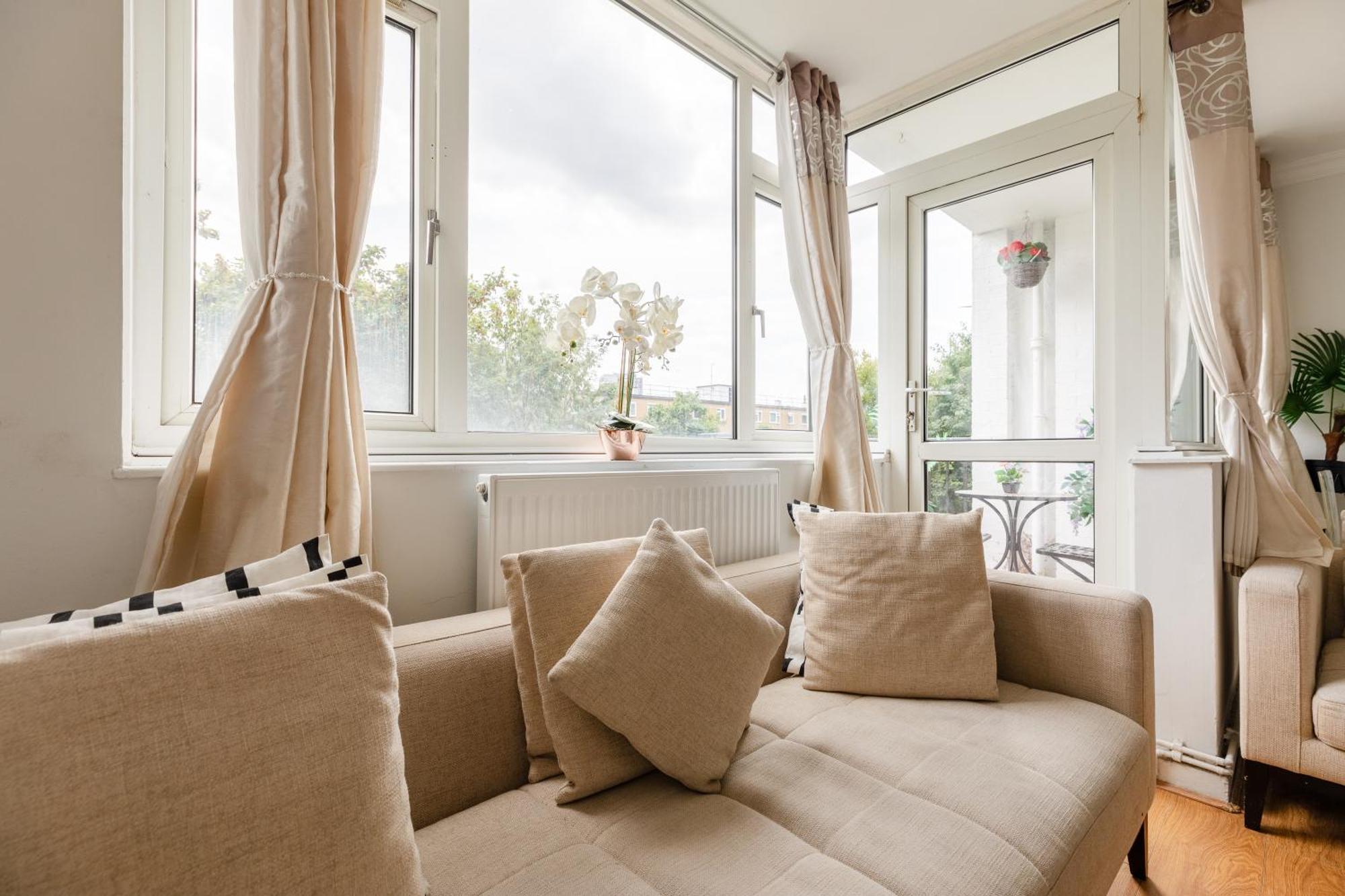 Cosy 3 Bed Flat Ideal For Trips To London Londres Exterior foto